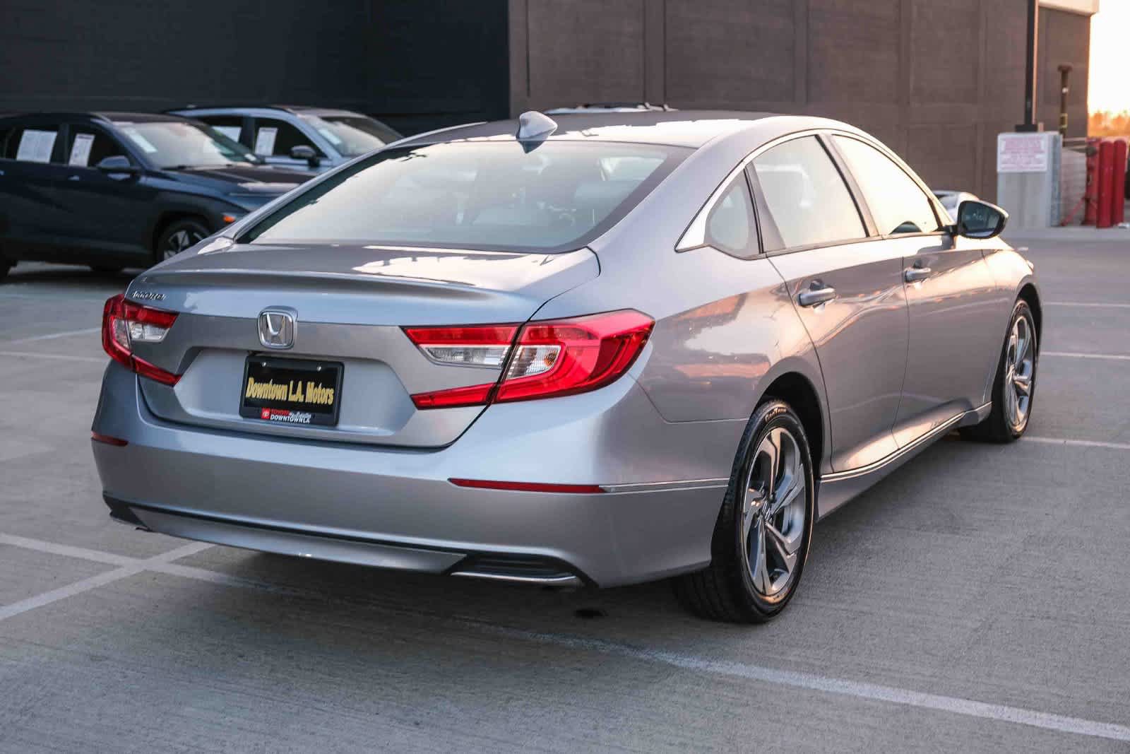 Used 2020 Honda Accord EX image 4