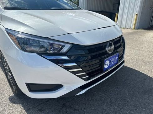 Used 2025 Nissan Versa SV w/ Trunk Package FWD image 12