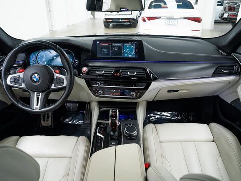 Used 2019 BMW M5 w/ Executive Package image 9