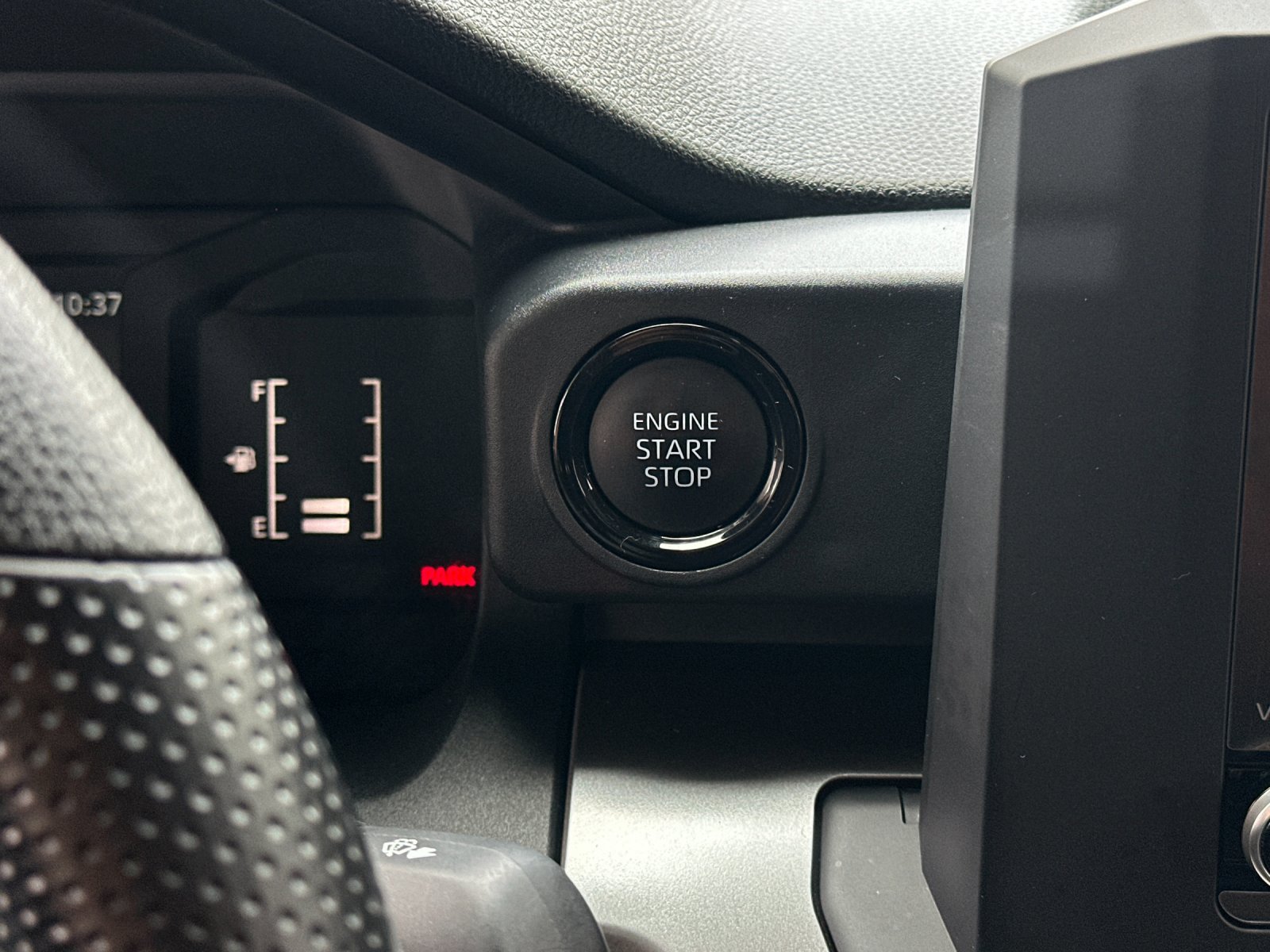 Used 2025 Toyota Tacoma SR5 RWD image 18