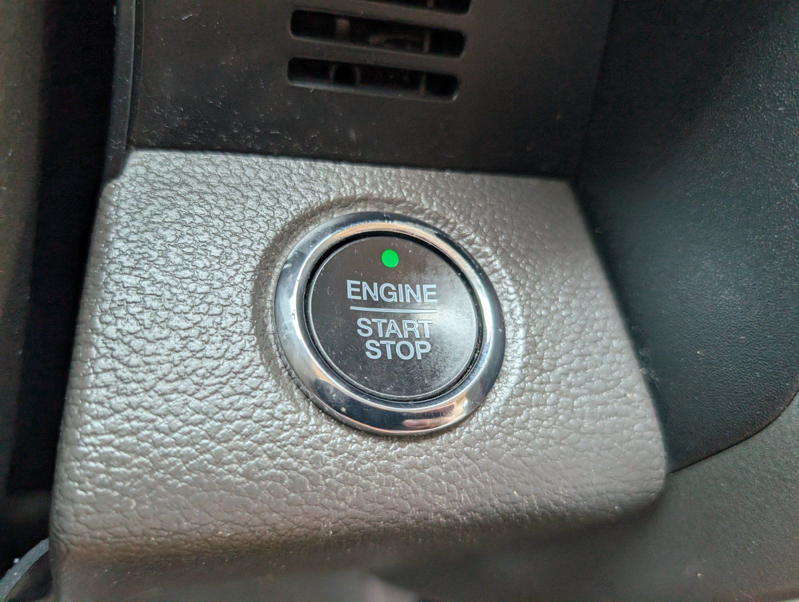 Used 2020 Ford Expedition XLT RWD image 30