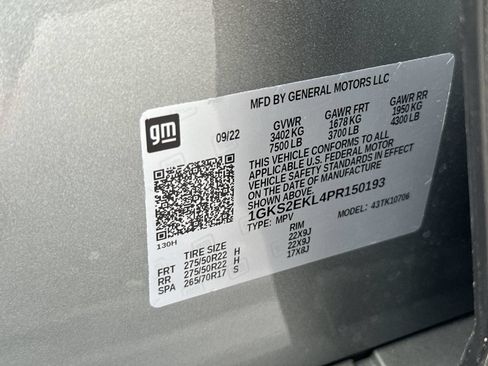 Used 2023 GMC Yukon Denali Ultimate AWD/4WD image 36