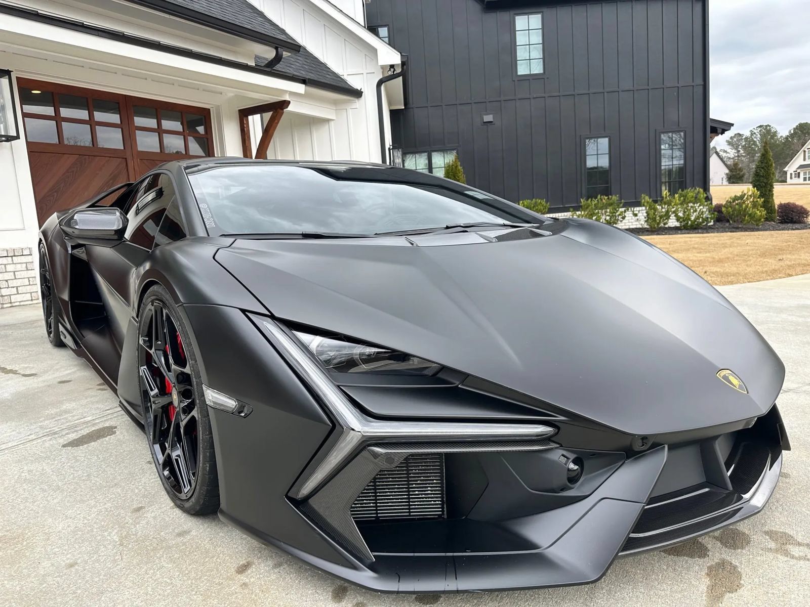 Used 2024 Lamborghini Revuelto AWD/4WD image 25