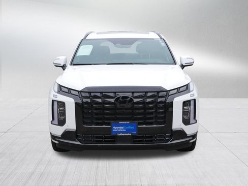Used 2024 Hyundai Palisade Calligraphy AWD/4WD image 2