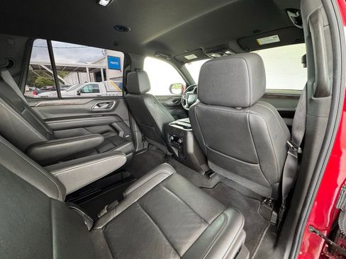 Used 2021 Chevrolet Tahoe Z71 AWD/4WD image 28