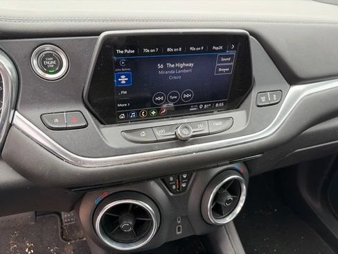 Used 2022 Chevrolet Blazer LT AWD/4WD image 15
