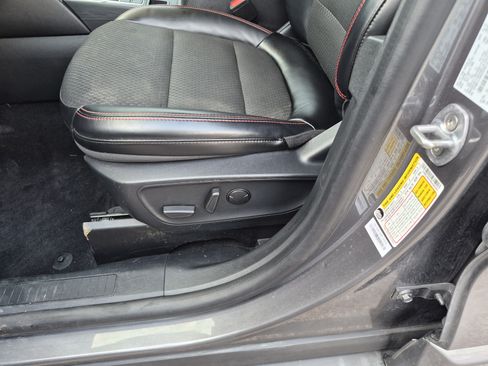 Used 2024 Ford Escape ST-Line Select w/ Tech Pack #1 AWD/4WD image 12