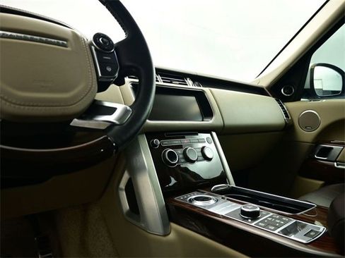 Used 2017 Land Rover Range Rover Supercharged image 29