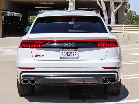 Used 2023 Audi SQ8 Prestige w/ Prestige Package AWD/4WD image 3