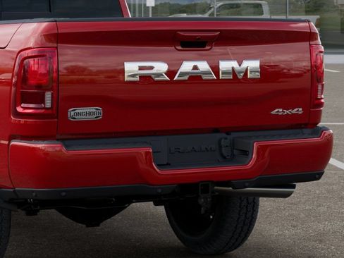 New 2026 RAM 2500 Limited AWD/4WD image 14