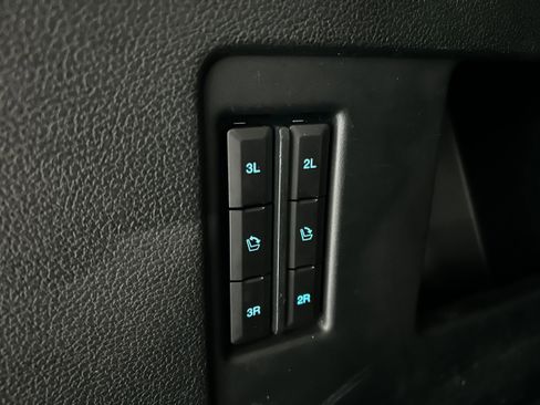 Used 2021 Ford Expedition Max Platinum image 39