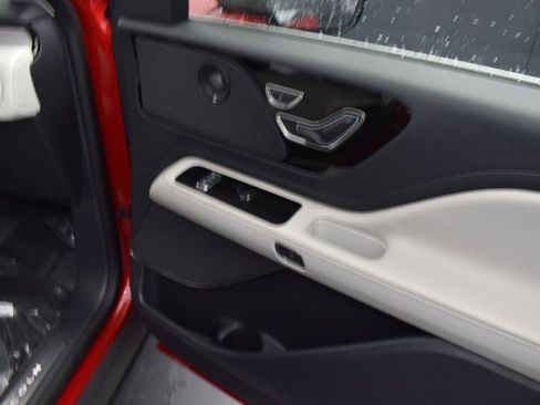 New 2025 Lincoln Aviator Reserve w/ Illumination Package AWD/4WD image 26