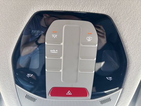 Used 2025 Kia K4 FWD image 65