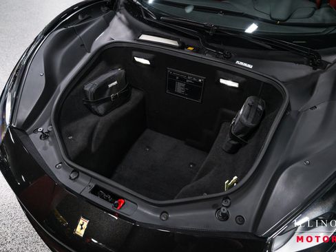 Used 2019 Ferrari 488 Spider RWD image 17