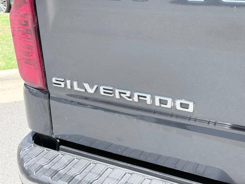 Used 2019 Chevrolet Silverado 1500 LT w/ Texas Edition AWD/4WD image 8