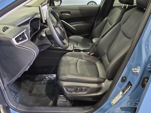 Certified 2026 Toyota Corolla Cross XLE w/ Convenience Package AWD/4WD image 9