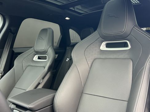 New 2026 Jaguar F-PACE R-Dynamic S AWD/4WD image 23