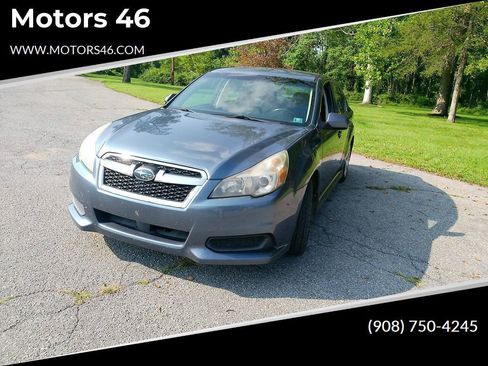 Used 2014 Subaru Legacy 2.5i Premium AWD/4WD image 1