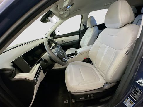 Used 2025 Hyundai Tucson SEL AWD/4WD image 13