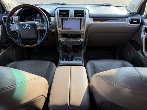 Used 2014 Lexus GX 460 w/ Premium Package image 2