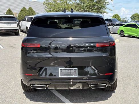 New 2026 Land Rover Range Rover Sport Dynamic SE AWD/4WD image 4