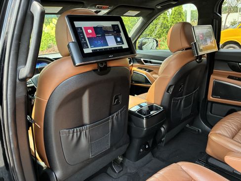 Used 2023 Kia Telluride SX Prestige X-Line AWD/4WD image 13