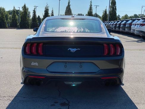 Used 2019 Ford Mustang Coupe w/ Equipment Group 101A RWD image 6