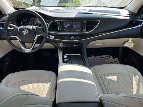 Used 2024 Buick Enclave Avenir w/ Avenir Technology Package FWD image 18