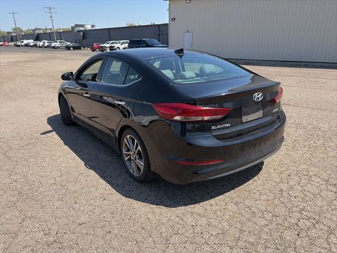 Used 2017 Hyundai Elantra Limited w/ Limited Ultimate Package 09 image 18
