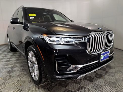 Used 2022 BMW X7 xDrive40i w/ Executive Package image 7