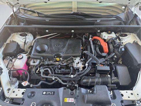 Used 2020 Toyota RAV4 XSE AWD/4WD image 8