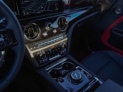 New 2026 Rolls-Royce Spectre image 29