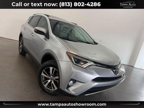 Used 2016 Toyota RAV4 XLE FWD image 1