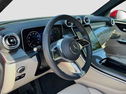 Certified 2026 Mercedes-Benz GLC 300 4MATIC image 8