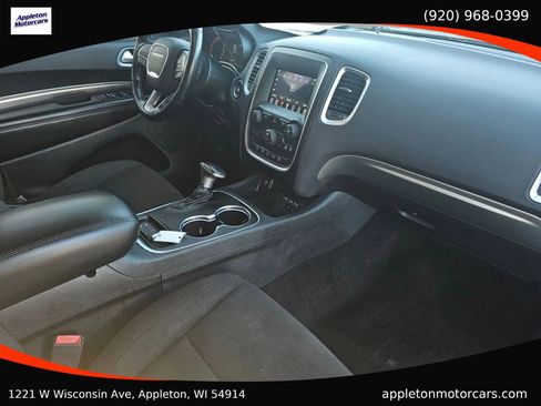 Used 2020 Dodge Durango SXT image 28