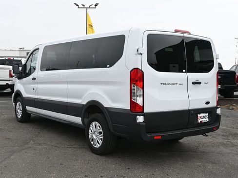 Used 2023 Ford Transit 350 XLT image 8