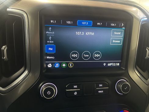 Used 2021 Chevrolet Silverado 1500 LT w/ Fleet Comfort Package AWD/4WD image 16