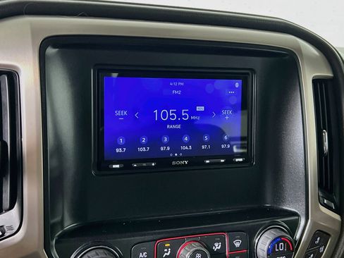 Used 2015 GMC Sierra 2500 Denali w/ Duramax Plus Package AWD/4WD image 26