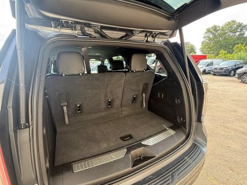 Used 2021 Chevrolet Tahoe Z71 AWD/4WD image 34
