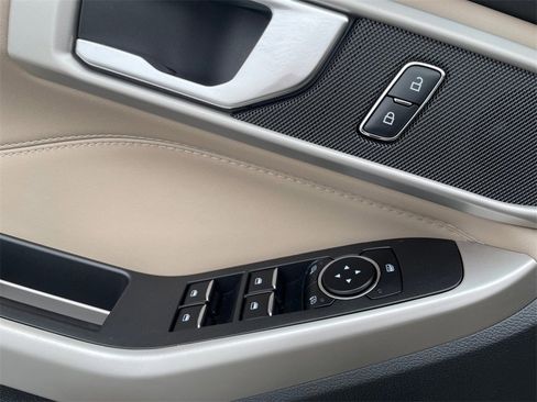 Used 2023 Ford Explorer XLT w/ Equipment Group 202A image 19