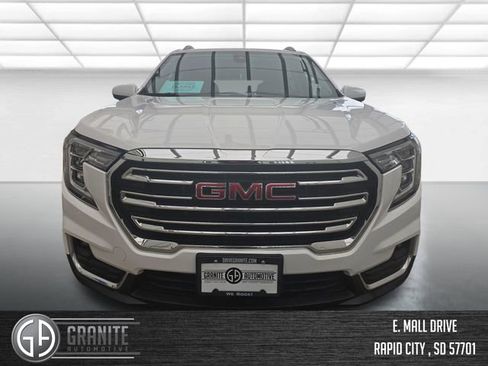 Used 2022 GMC Terrain SLT AWD/4WD image 9