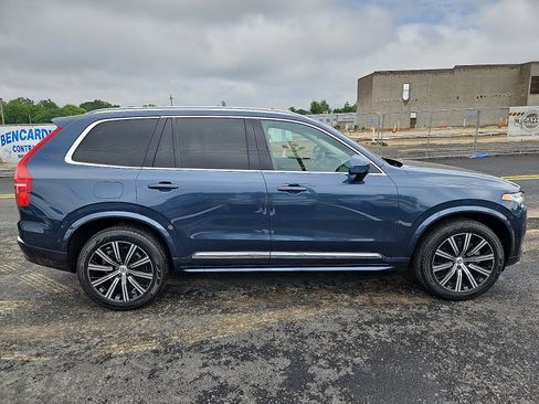 Certified 2024 Volvo XC90 B6 Plus w/ Protection Package Premier AWD/4WD image 7