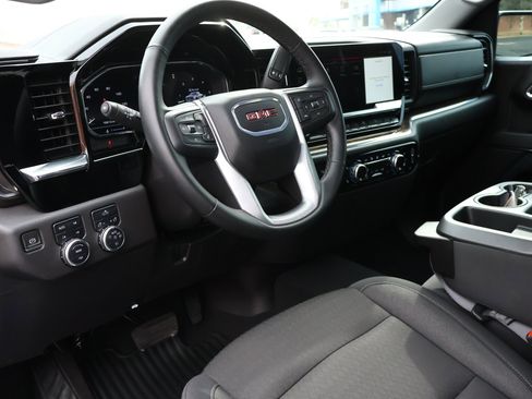 Certified 2024 GMC Sierra 1500 Elevation w/ X31 Off-Road Package image 3