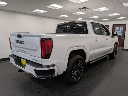 Used 2022 GMC Sierra 1500 Denali Ultimate image 4