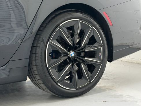 Used 2023 BMW 740i w/ Parking Assistance Package RWD image 48