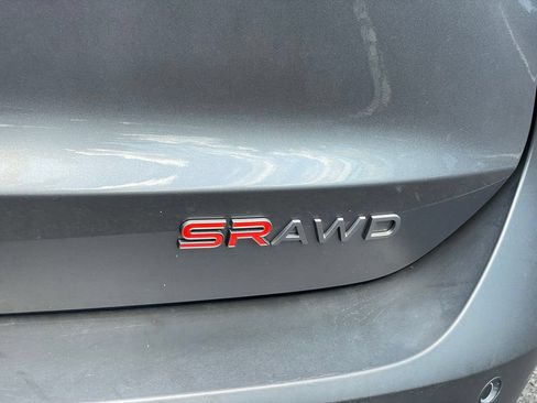 Certified 2025 Nissan Kicks SR AWD/4WD image 28