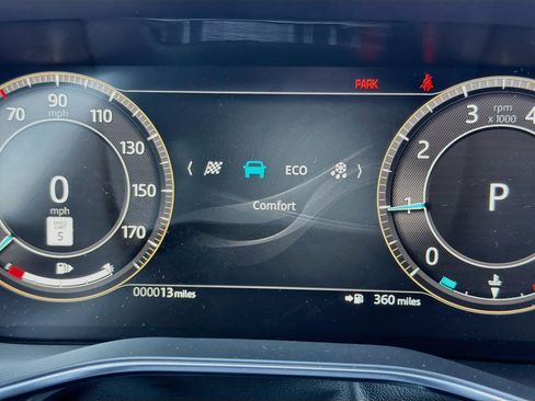 New 2026 Jaguar F-PACE R-Dynamic S AWD/4WD image 46