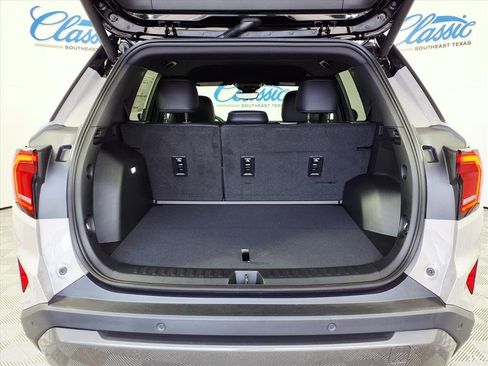 New 2026 GMC Terrain Elevation w/ Elevation Premium Package image 18