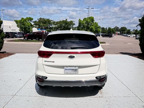 Used 2022 Kia Sportage LX FWD image 10