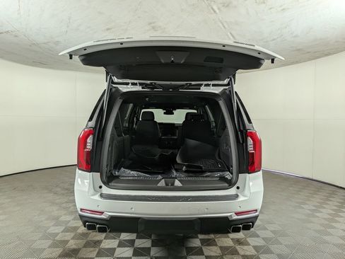 New 2026 GMC Yukon XL Denali w/ LPO, Floor Liner Package image 9